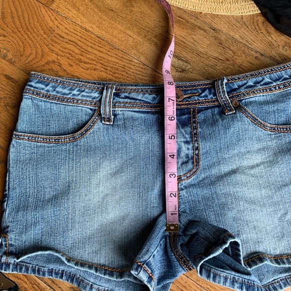 Jou Jou‎ Denim Shorts - Picture 6 of 10